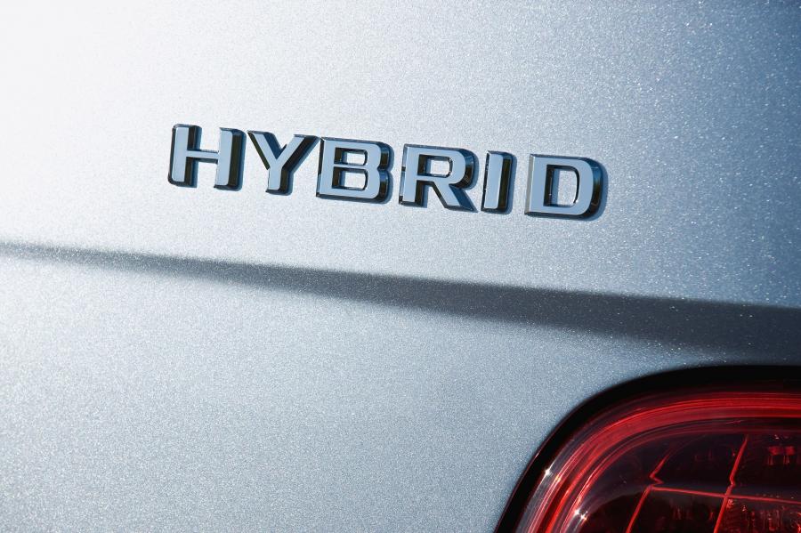  Mercedes-Benz ML450 Hybrid 2010 года  (фото 10 из 27)